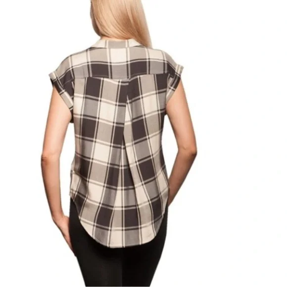 Jack’s Girlfriend Black and Ivory Plaid Button Up Cap Sleeve Casual Shirt, M - Picture 2 of 6